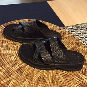 ☘️ Short sale! Mephisto 1.5 platform Black sandals